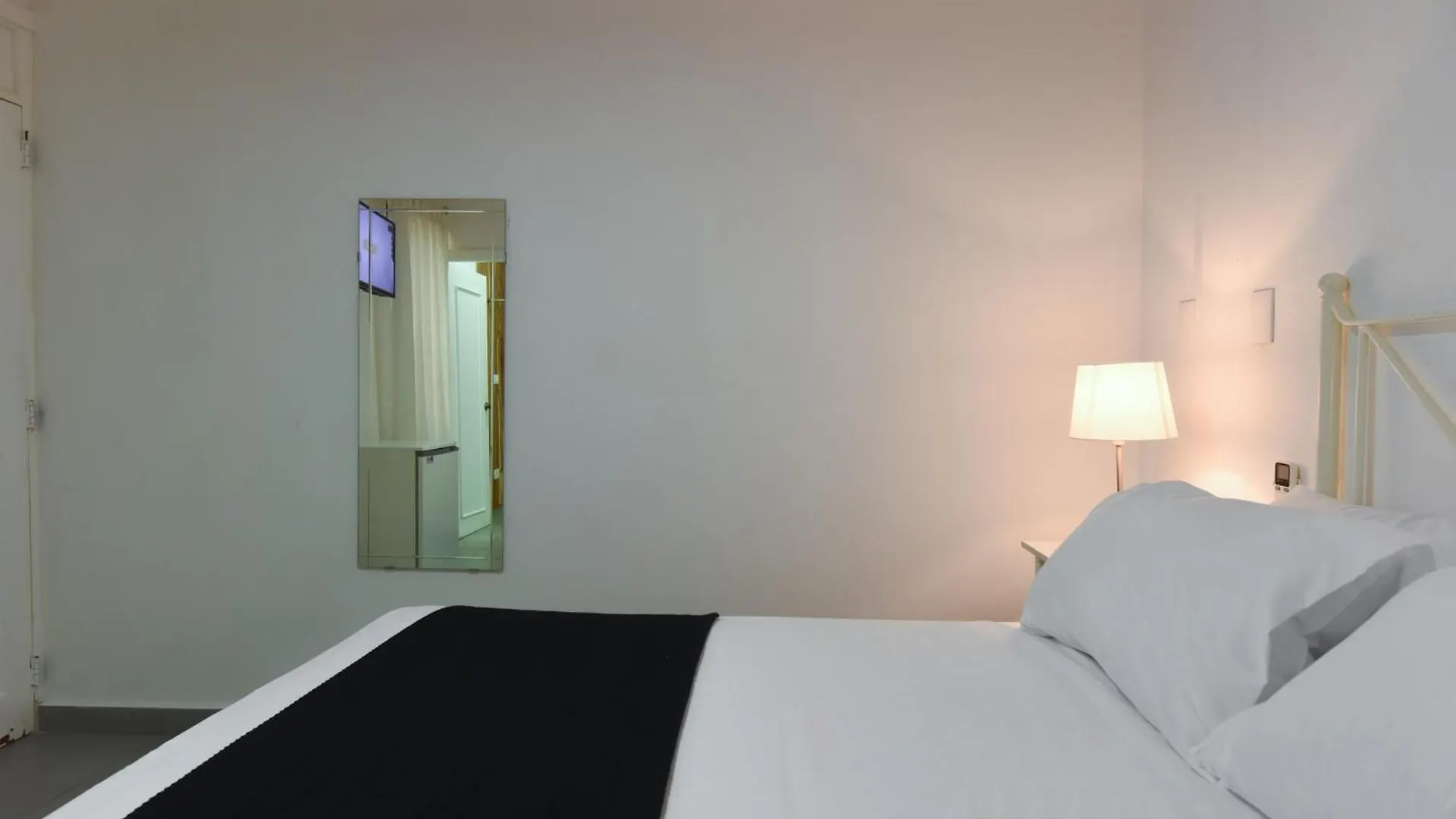 Ph 19 Guesthouse Hotel In Gazcue Santo Domingo Dominikanische Republik