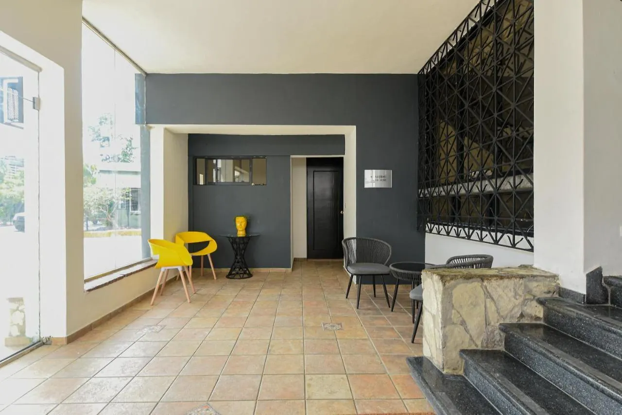 Ph 19 Guesthouse Hotel In Gazcue Σάντο Ντομίγκο
