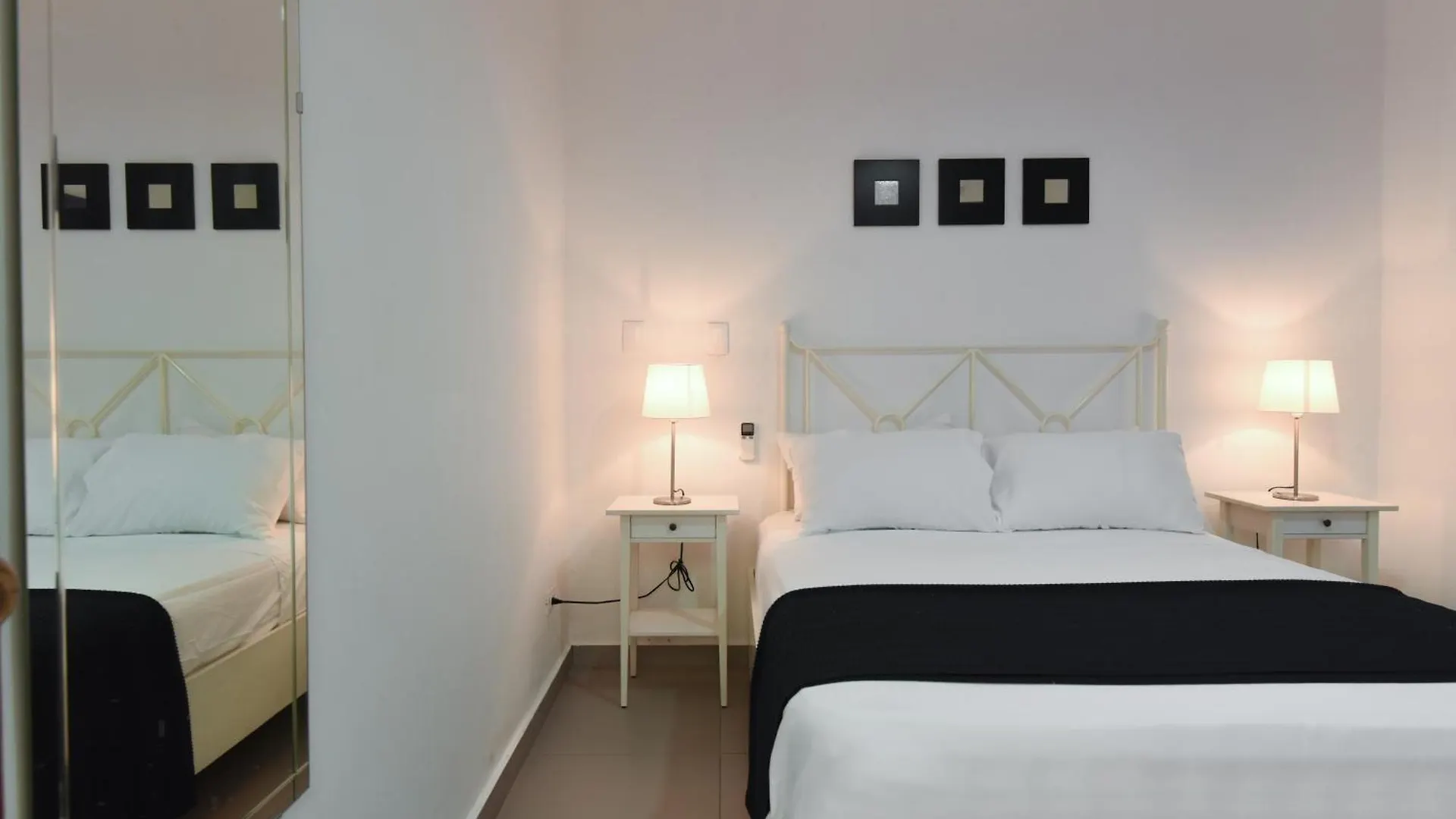 Ph 19 Guesthouse Hotel In Gazcue Σάντο Ντομίγκο