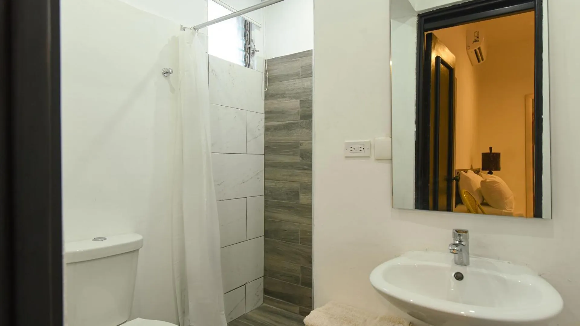 Ph 19 Guesthouse Hotel In Gazcue Σάντο Ντομίγκο 0*,  Δομινικανή Δημοκρατία