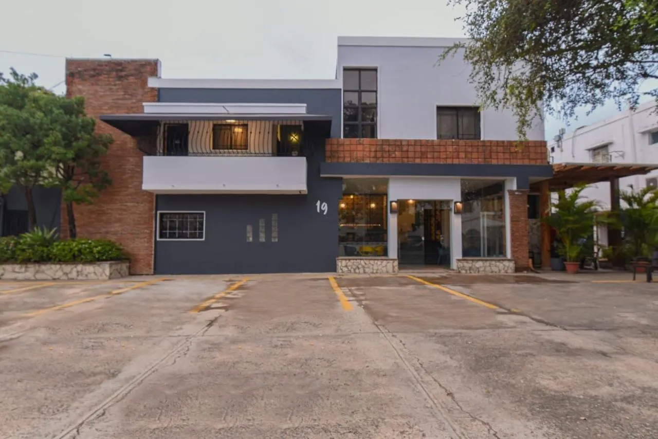 Ph 19 Guesthouse Hotel In Gazcue Santo Domingo
