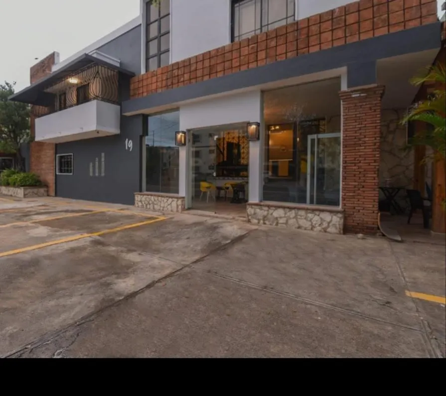 Ph 19 Guesthouse Hotel In Gazcue Santo Domingo